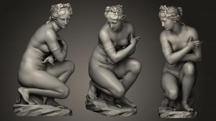 Статуи античные и исторические Aphrodite Crouching 3