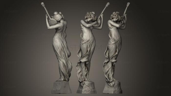 Статуи античные и исторические Девушка касаясь инструмента