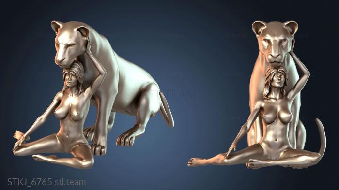 Статуэтки животных Женщина-Львица Пинками