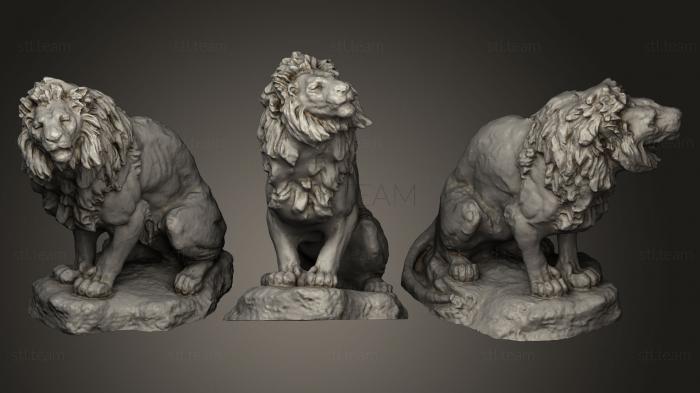 Бронзовая скульптура льва