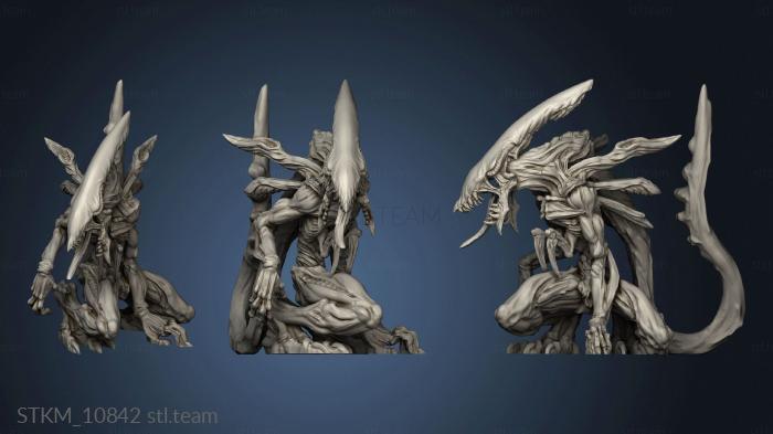 3D model Creatures from behind the veil Void Hunter Workers sitting (STL)