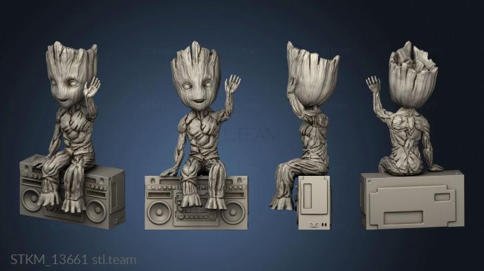 Hello Groot Figurine statue